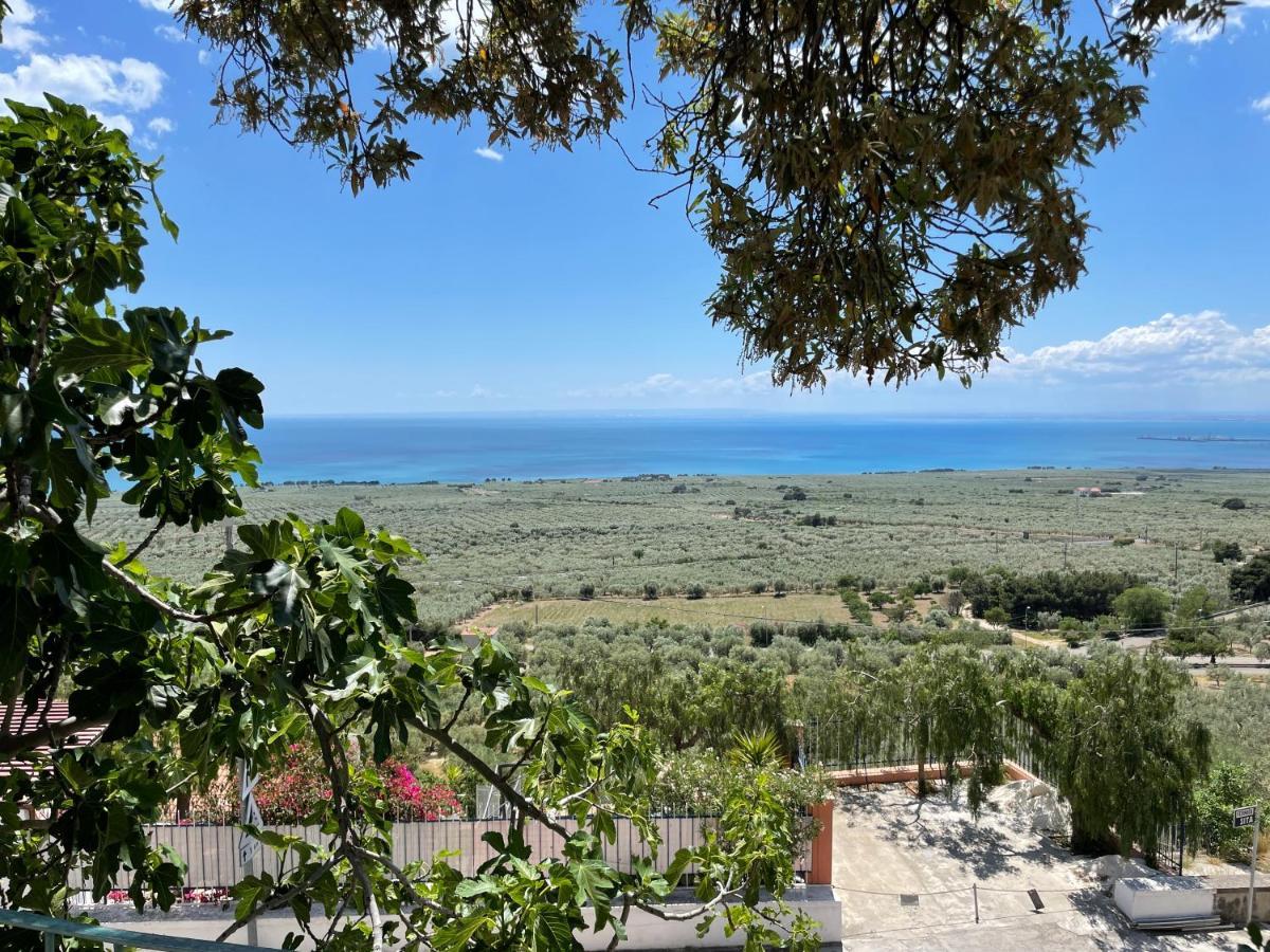 Villetta - Qui Dove Il Mare Luccica - Affitti Brevi Italia Монте-Сант'Анджело Экстерьер фото